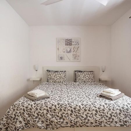 Phoebe's Flat Los Cristianos by LoveTenerife Exterior foto