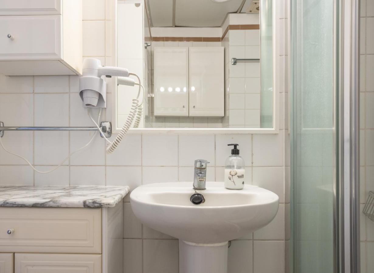 Phoebe's Flat Los Cristianos by LoveTenerife Exterior foto